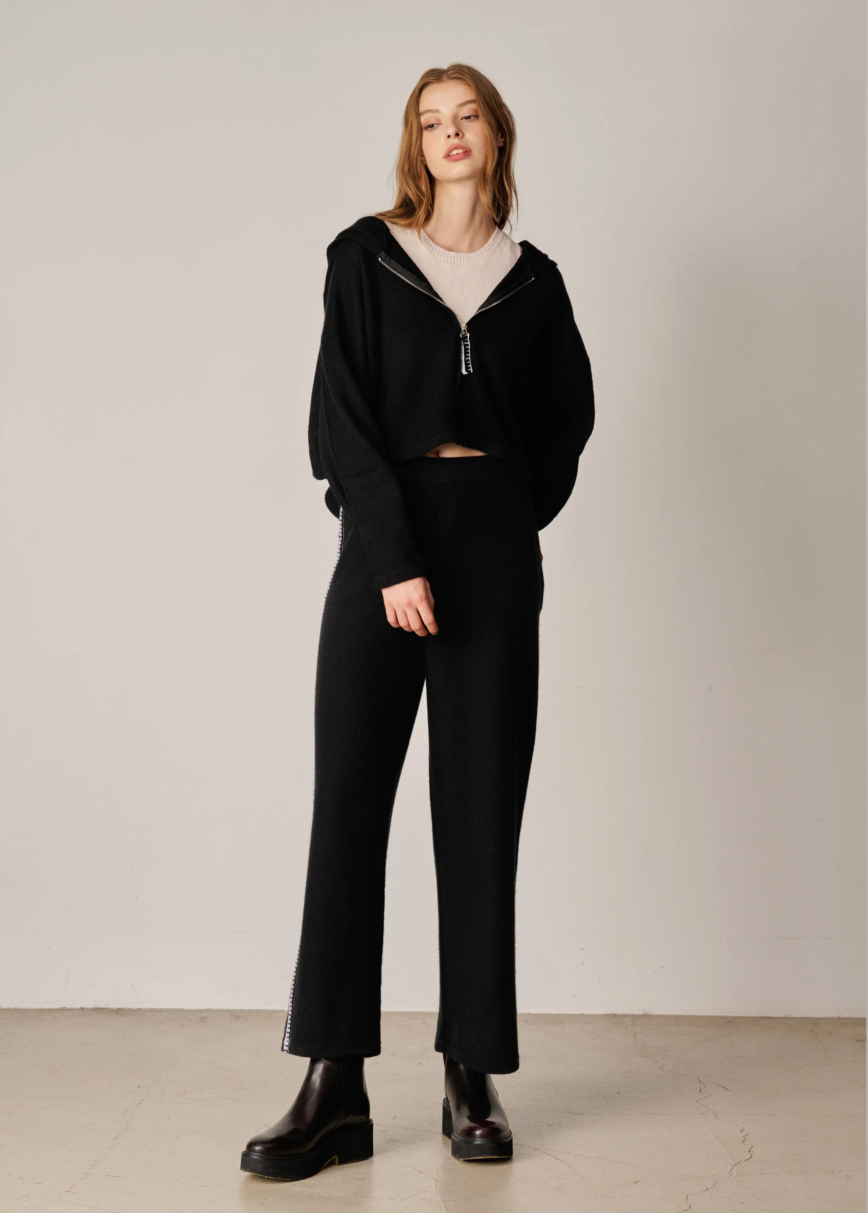 Letizia Cropped Cardigan - Black