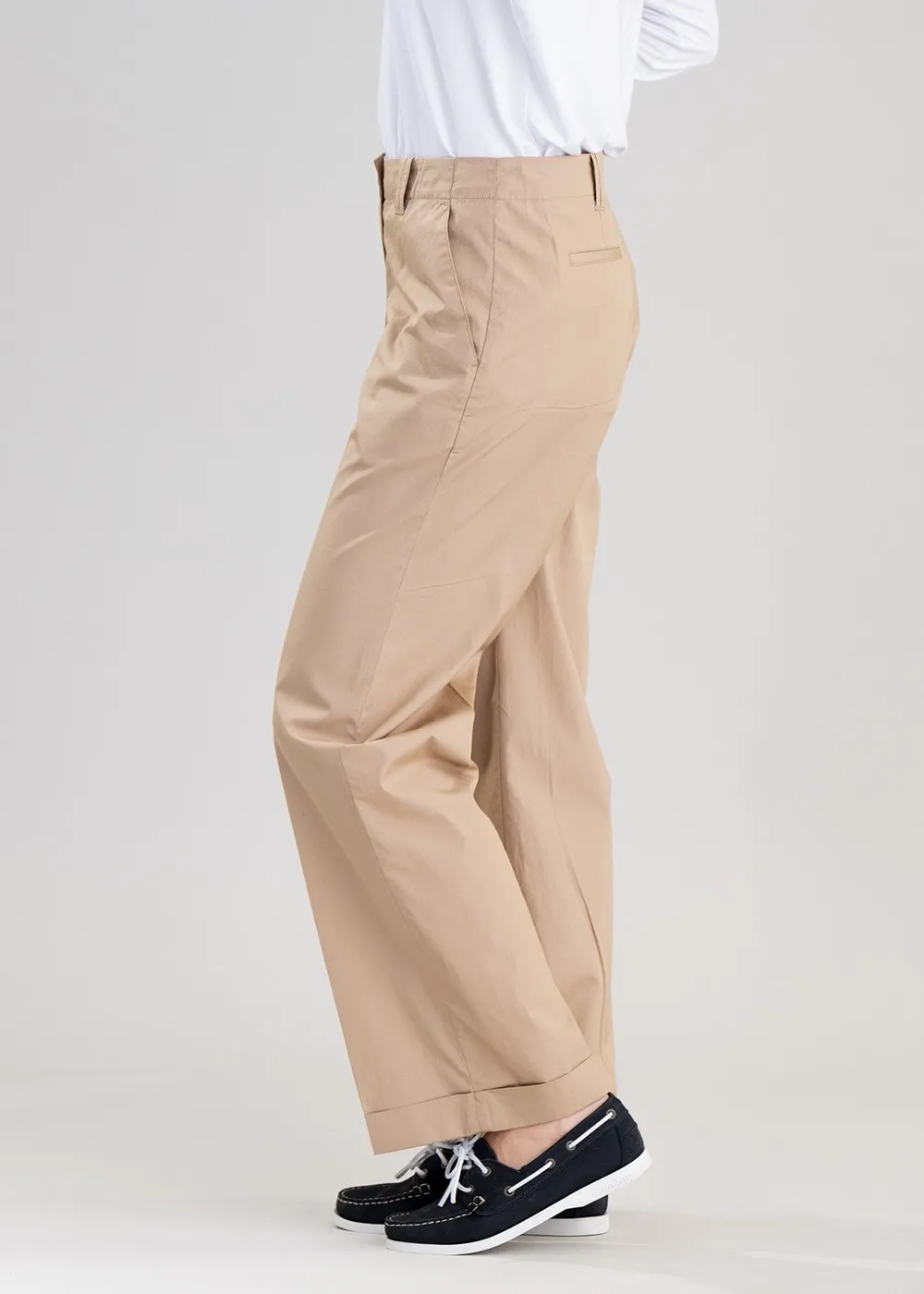 Lightweight Chinos