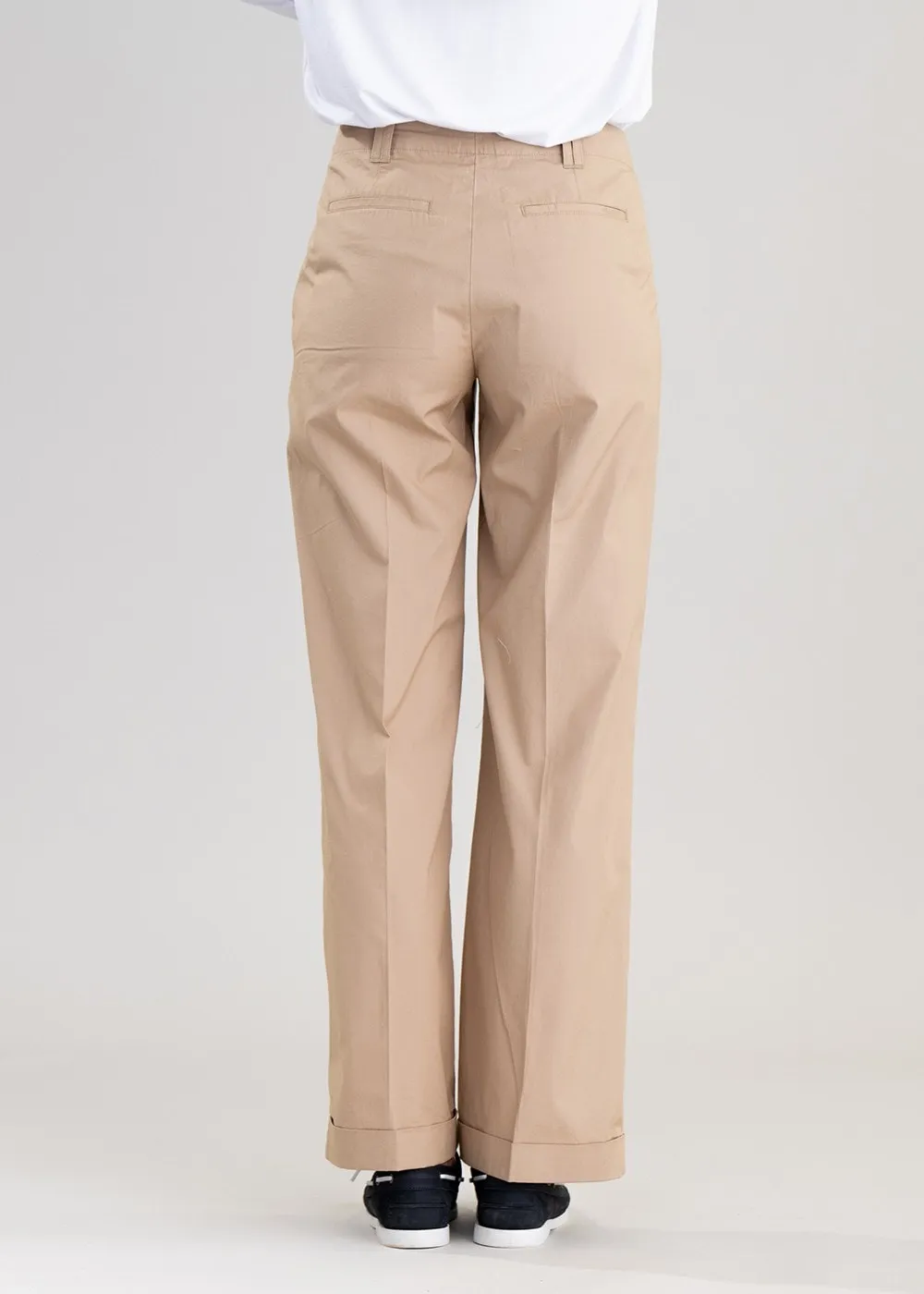 Lightweight Chinos